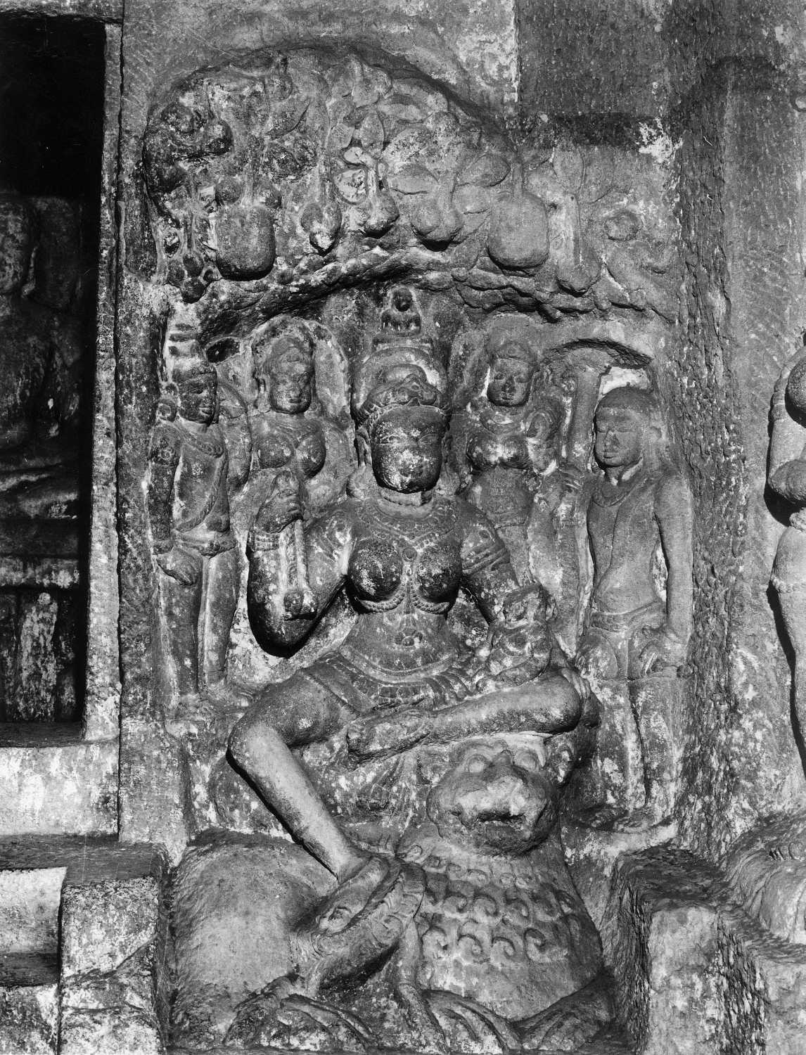 Cave 32 (Indra Sabha), Ellora