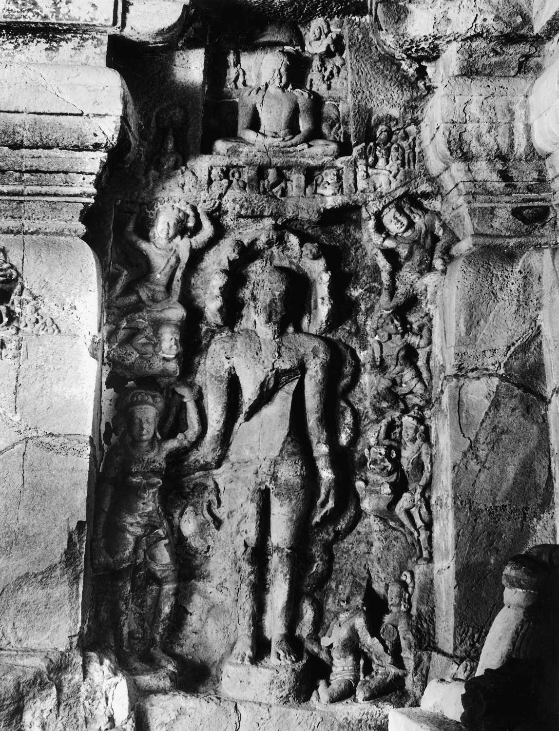Cave 32 (Indra Sabha), Ellora