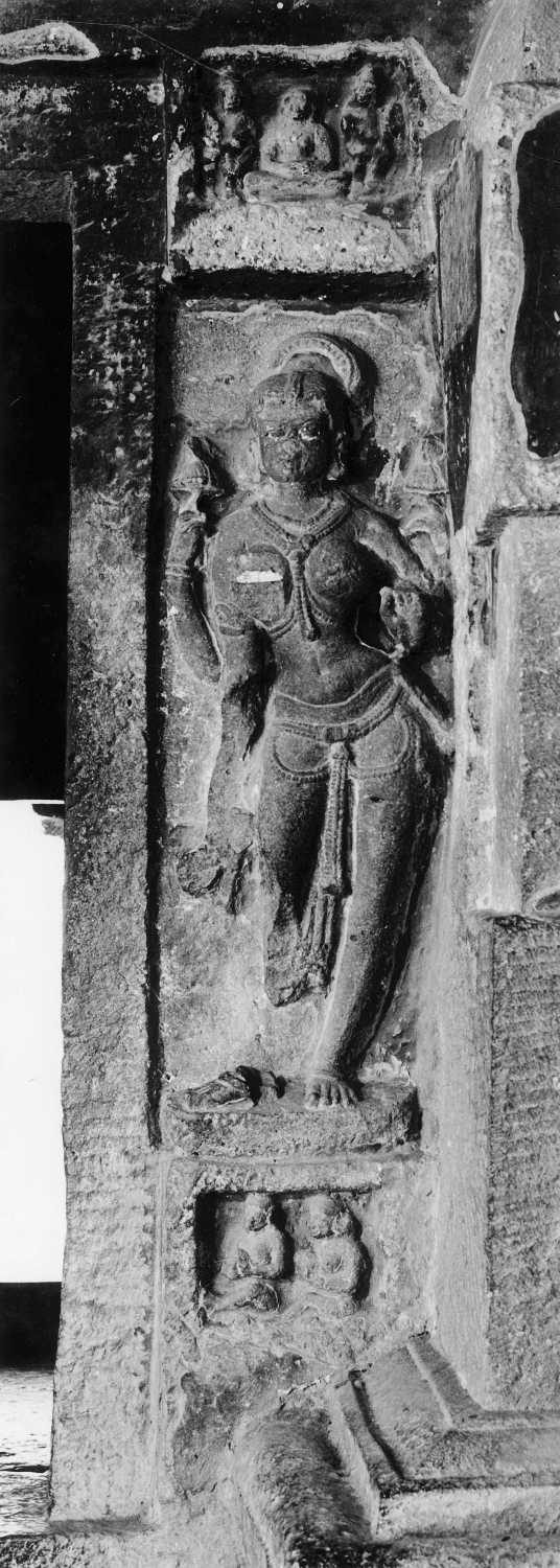 Cave 32 (Indra Sabha), Ellora