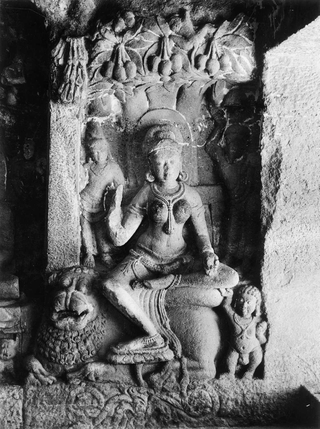 Cave 32 (Indra Sabha), Ellora