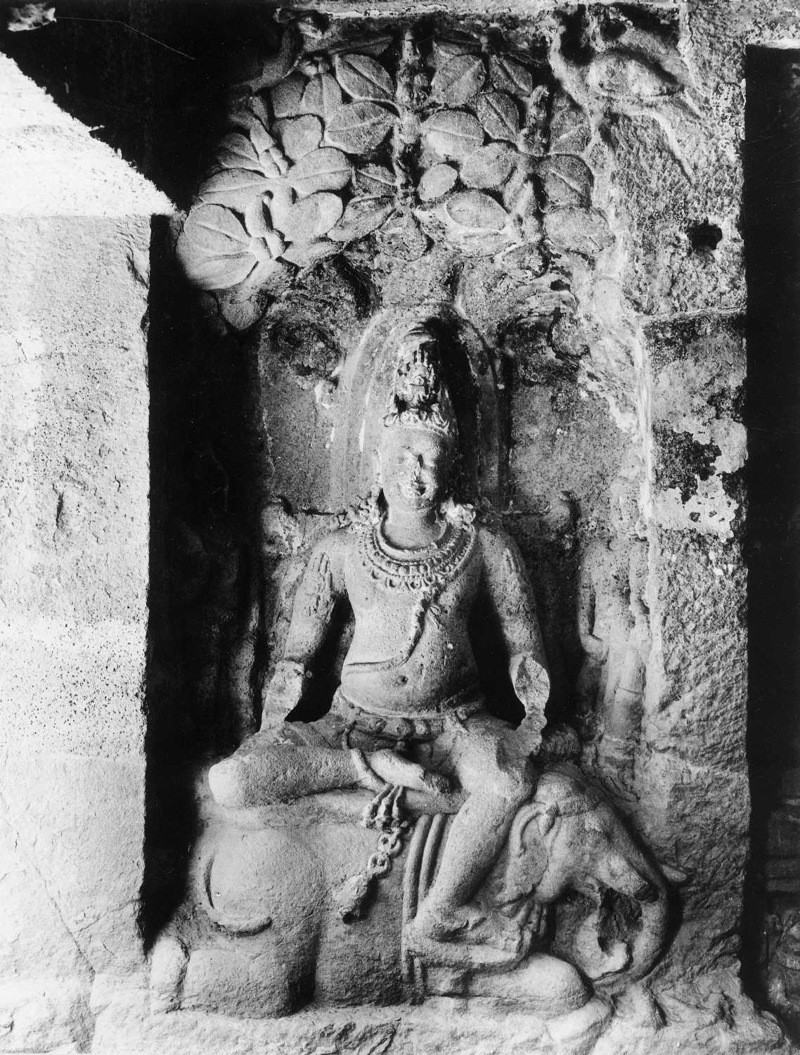Cave 32 (Indra Sabha), Ellora