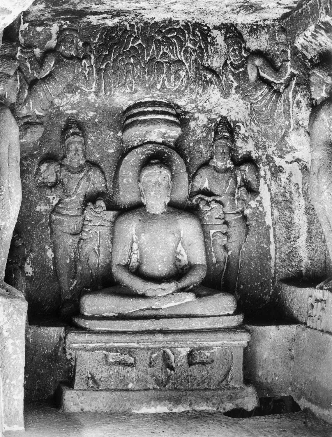 Cave 32 (Indra Sabha), Ellora