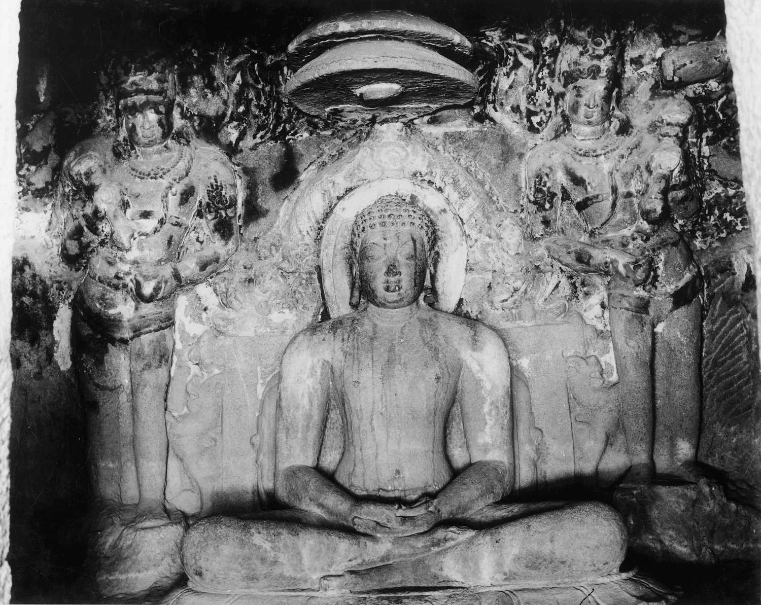 Cave 32 (Indra Sabha), Ellora