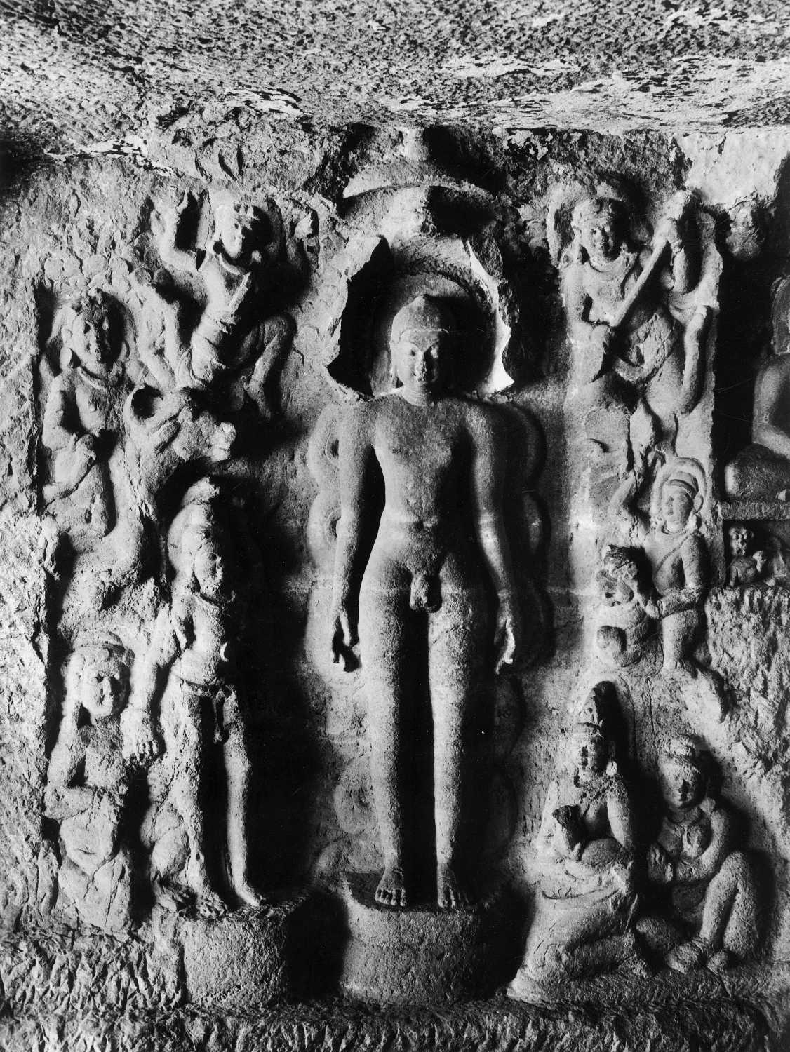 Cave 32 (Indra Sabha), Ellora