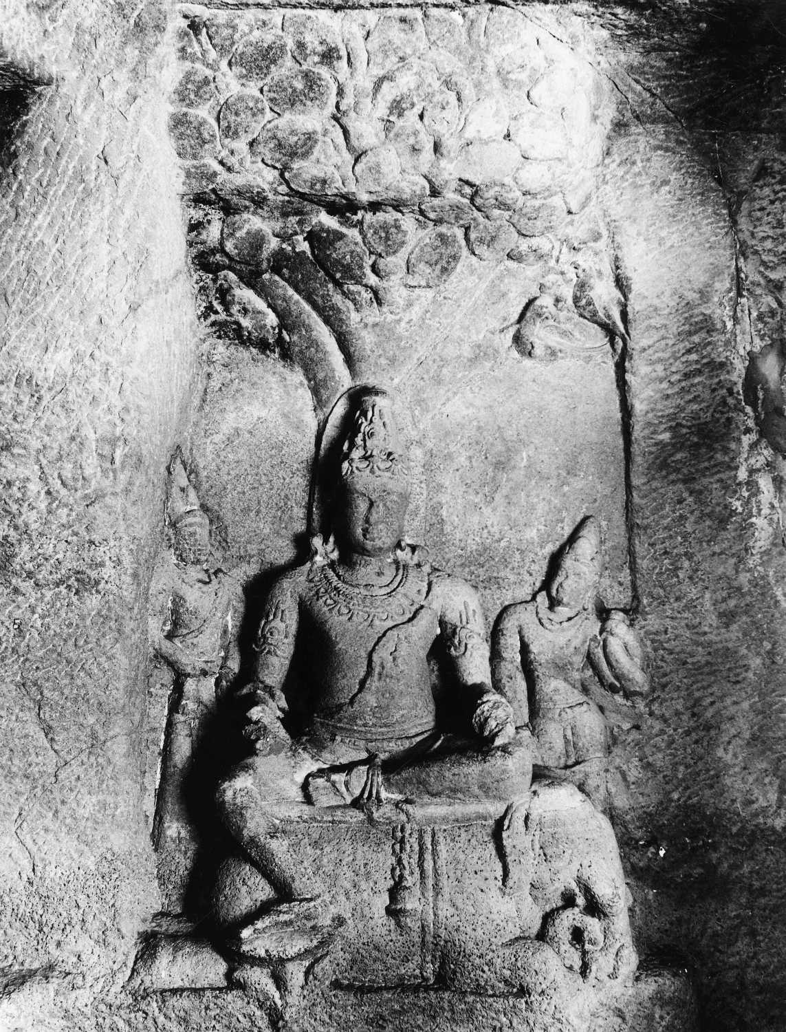 Cave 32 (Indra Sabha), Ellora