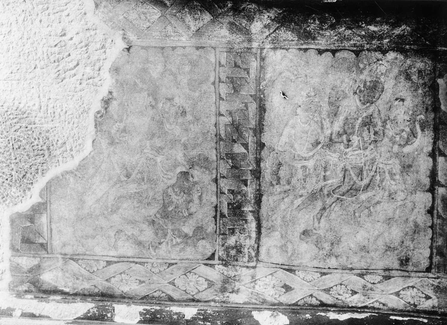 Cave 32 (Indra Sabha), Ellora
