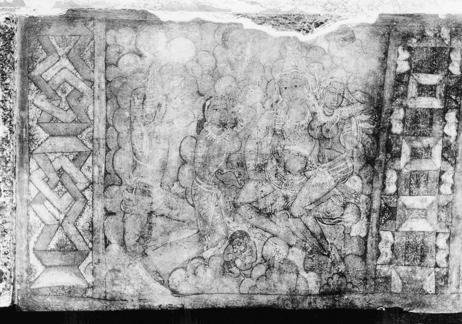 Cave 32 (Indra Sabha), Ellora