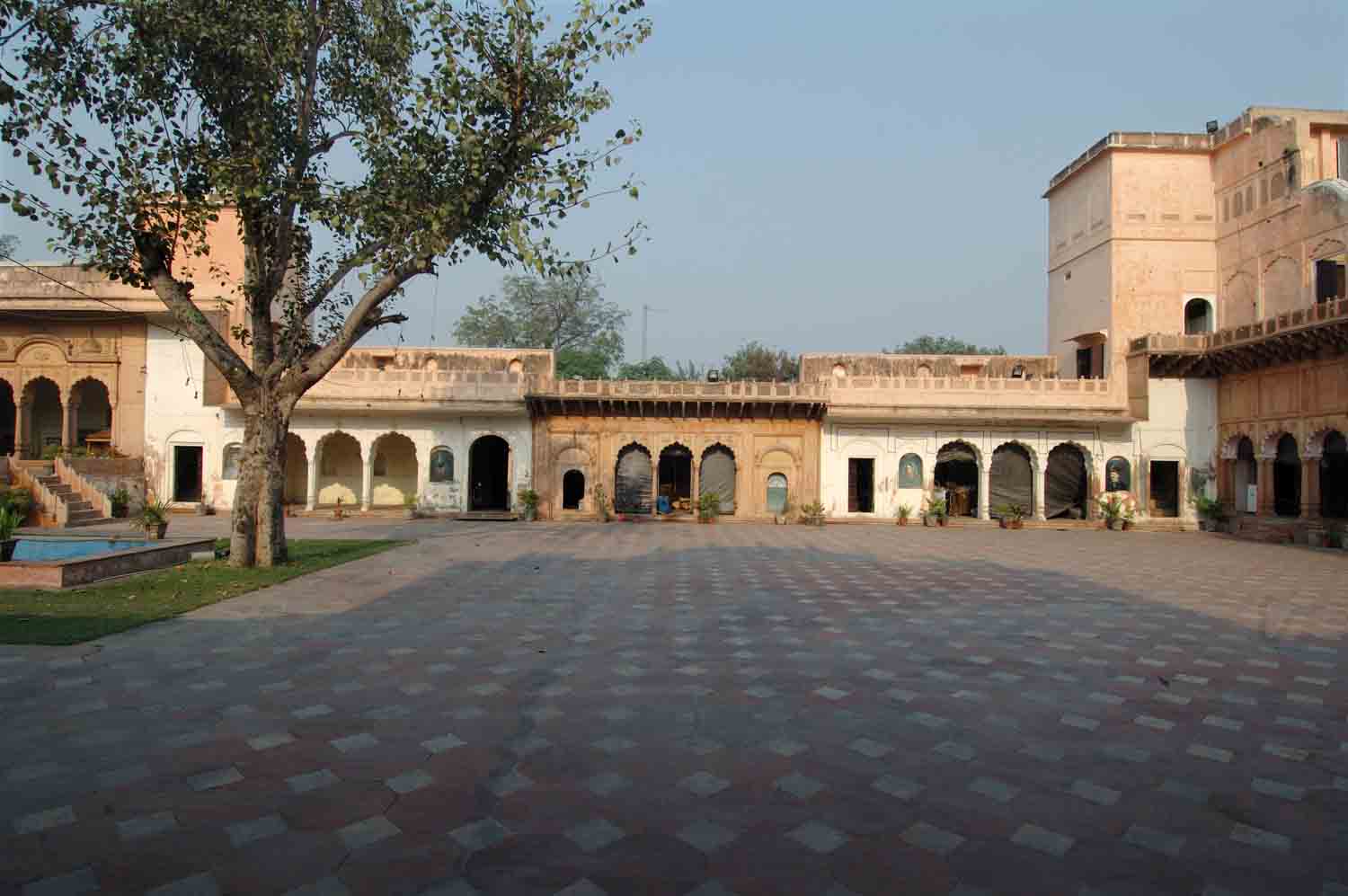 Nahar Singh Palace, Ballabhgarh