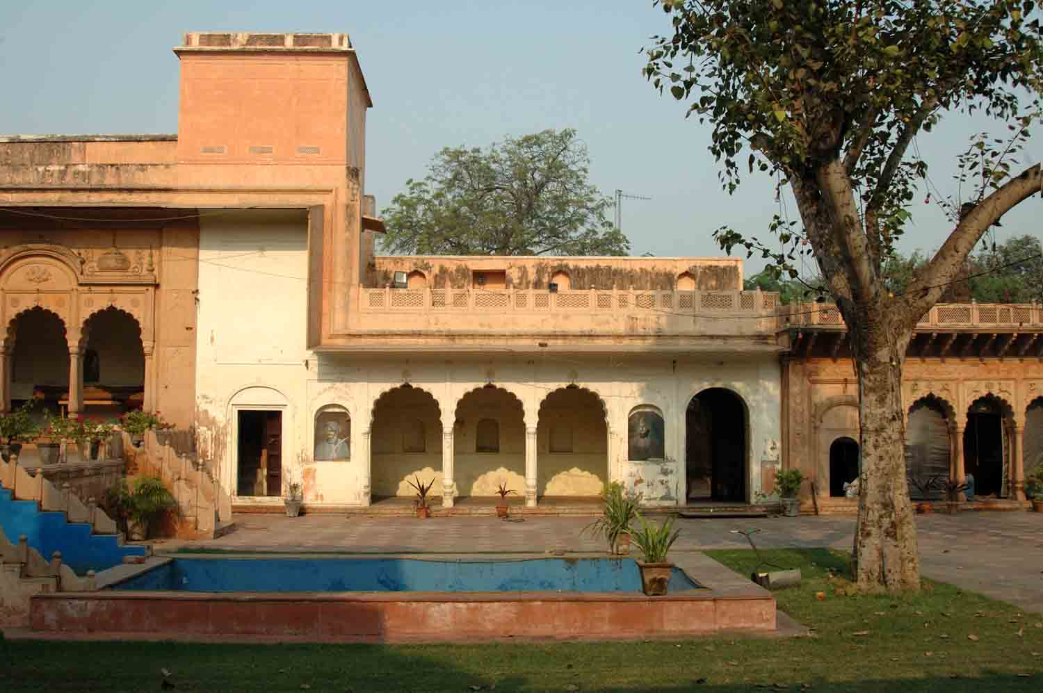 Nahar Singh Palace, Ballabhgarh