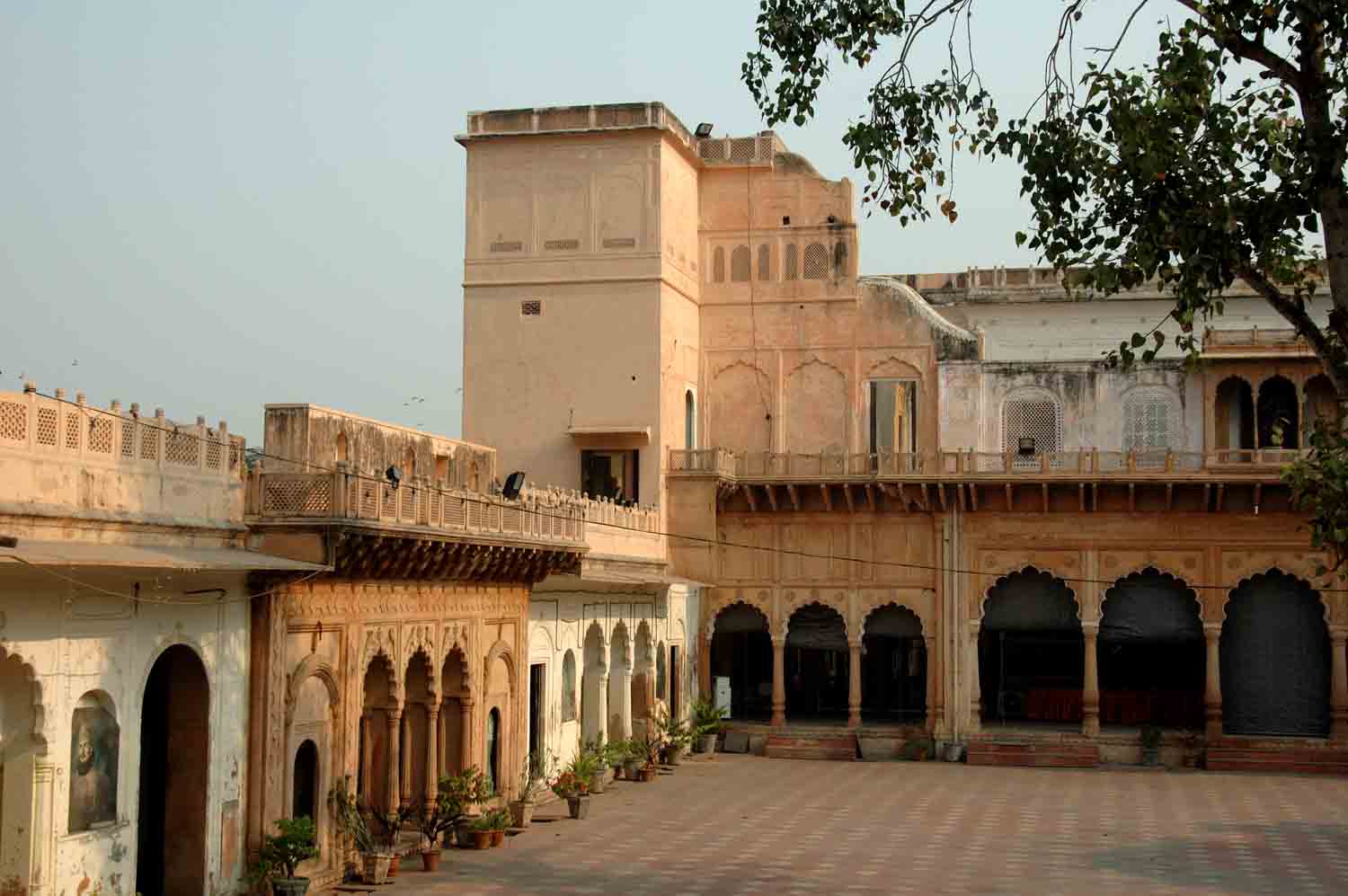 Nahar Singh Palace, Ballabhgarh