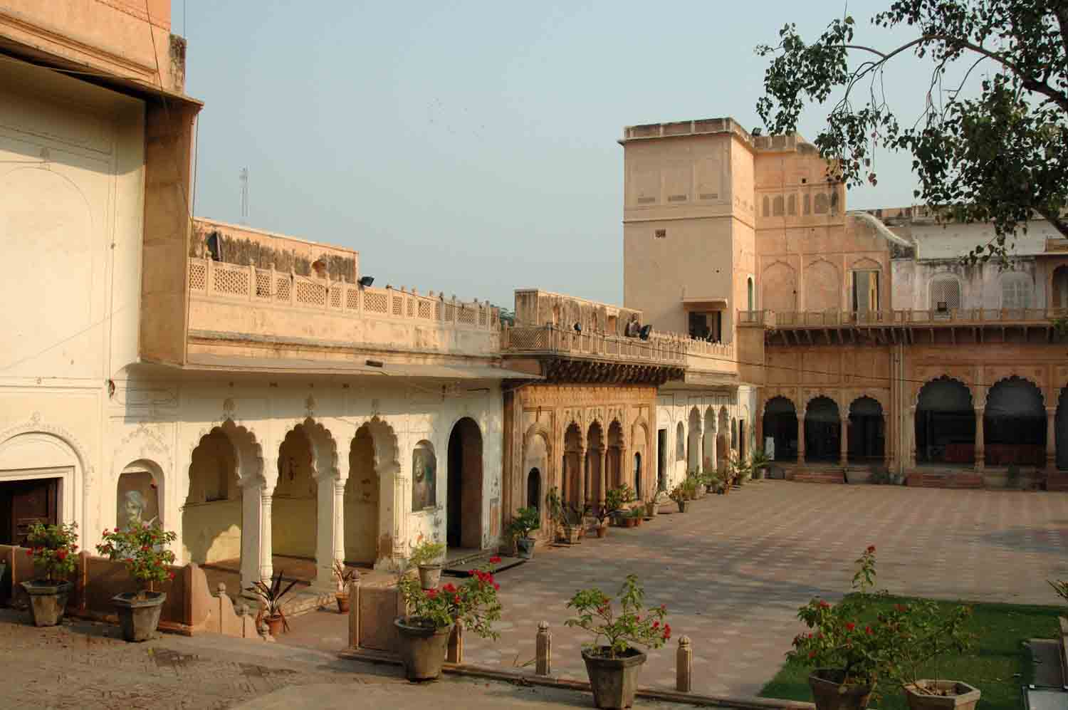 Nahar Singh Palace, Ballabhgarh