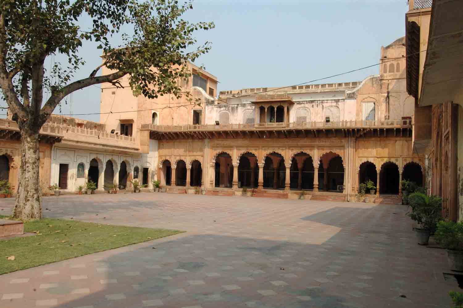 Nahar Singh Palace, Ballabhgarh