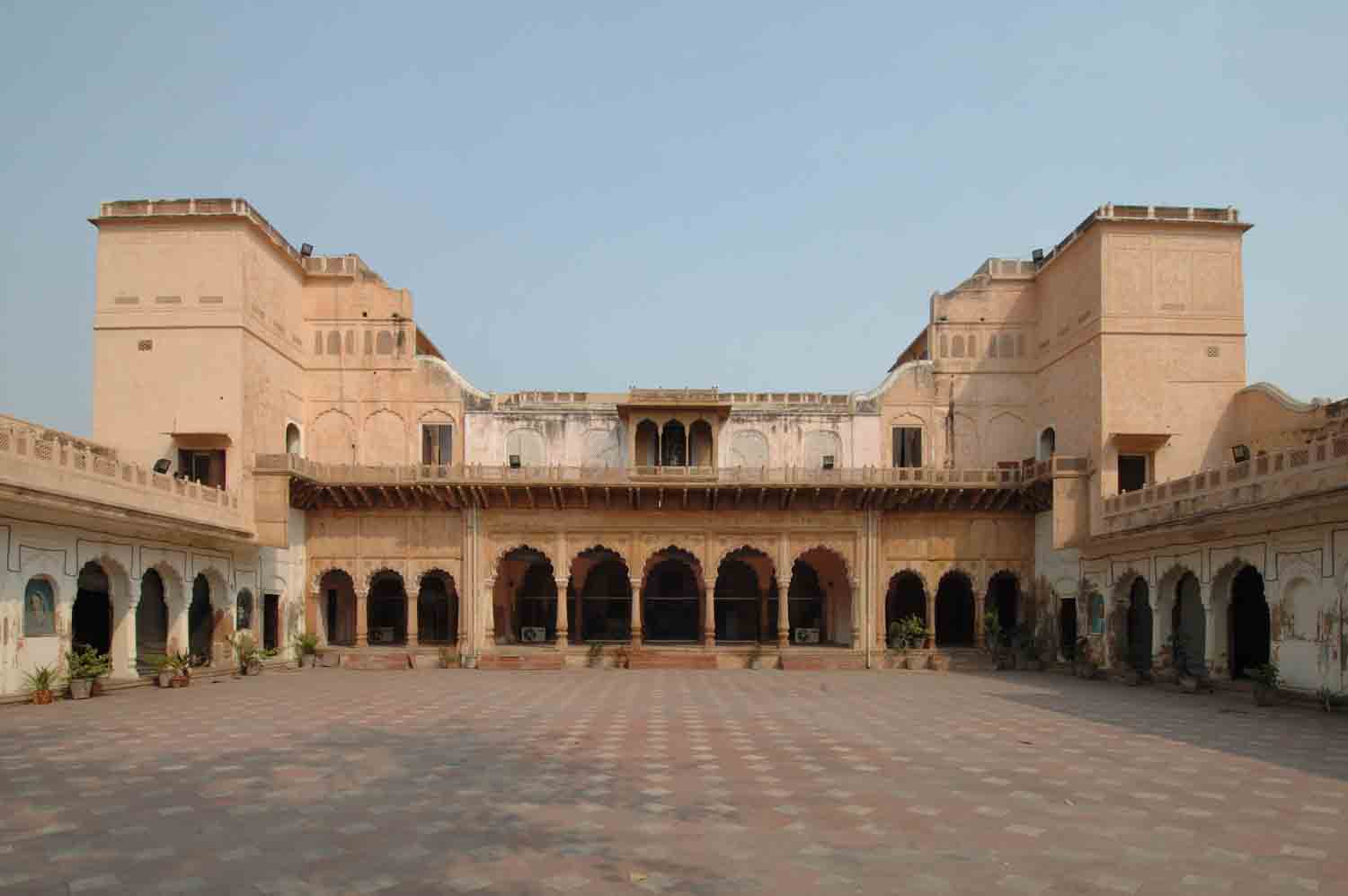 Nahar Singh Palace, Ballabhgarh