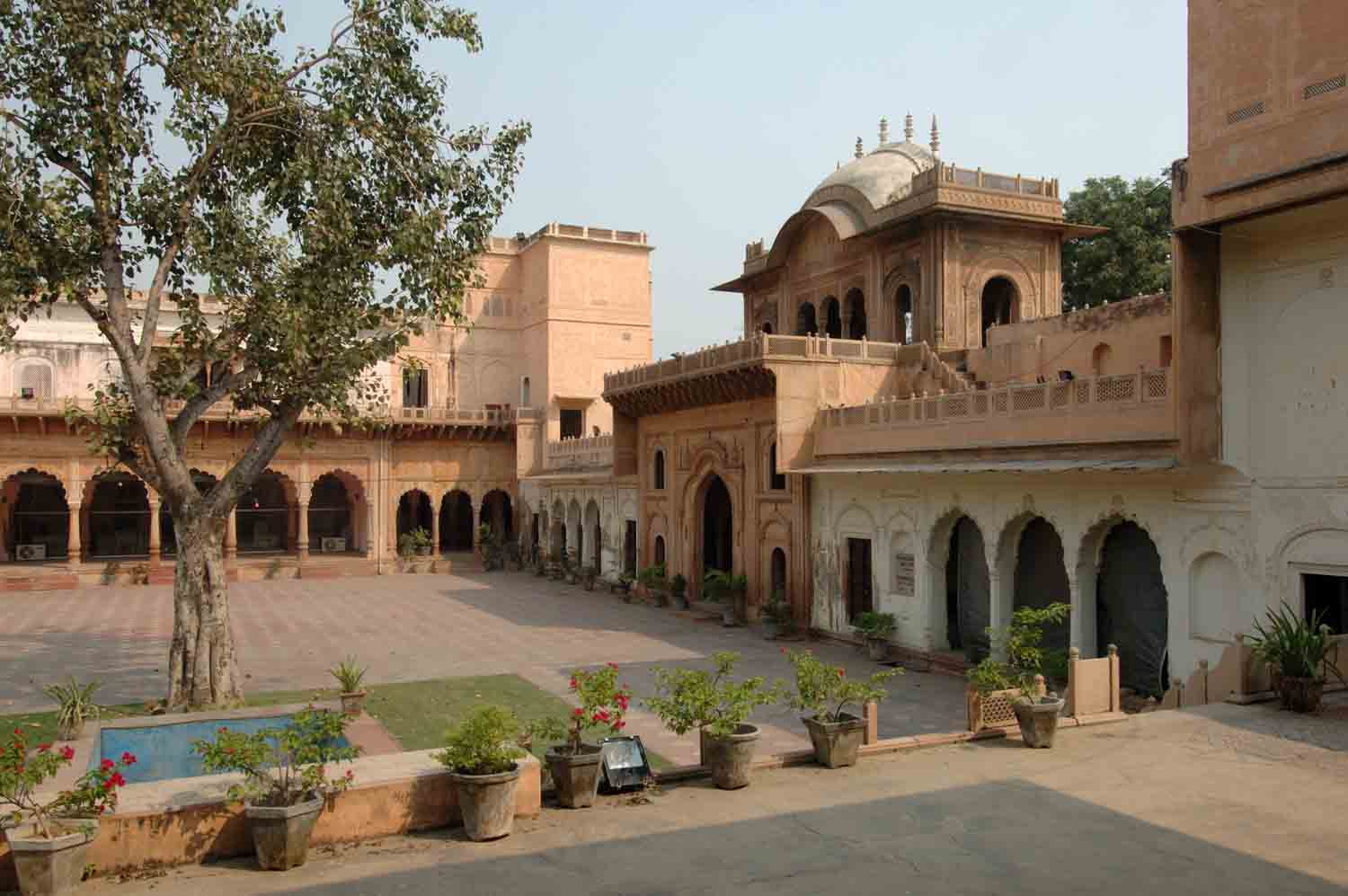 Nahar Singh Palace, Ballabhgarh