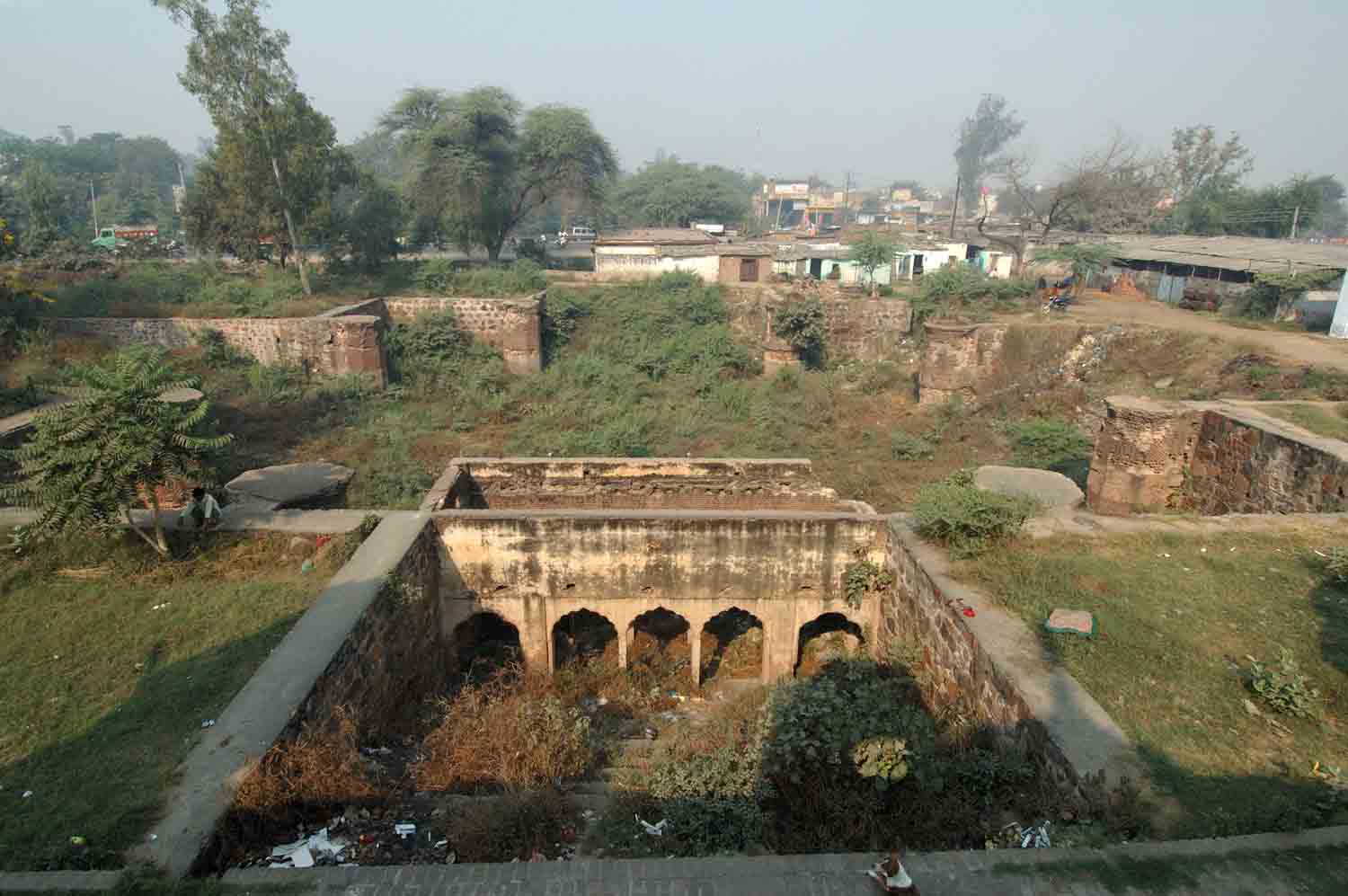 Chattri and Tank, Ballabhgarh