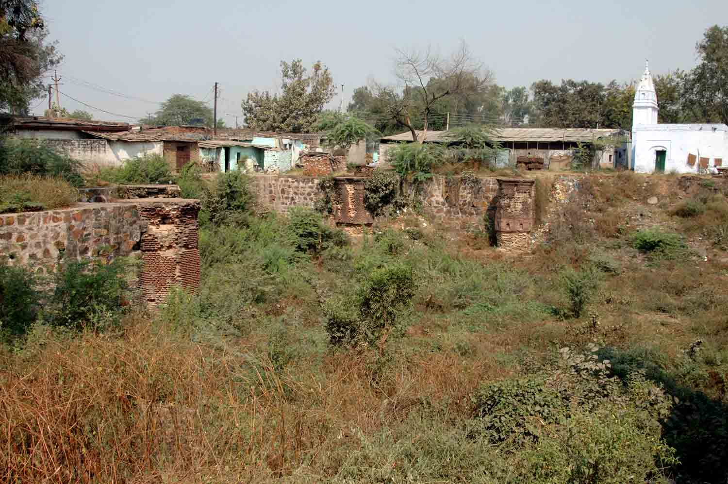 Chattri and Tank, Ballabhgarh