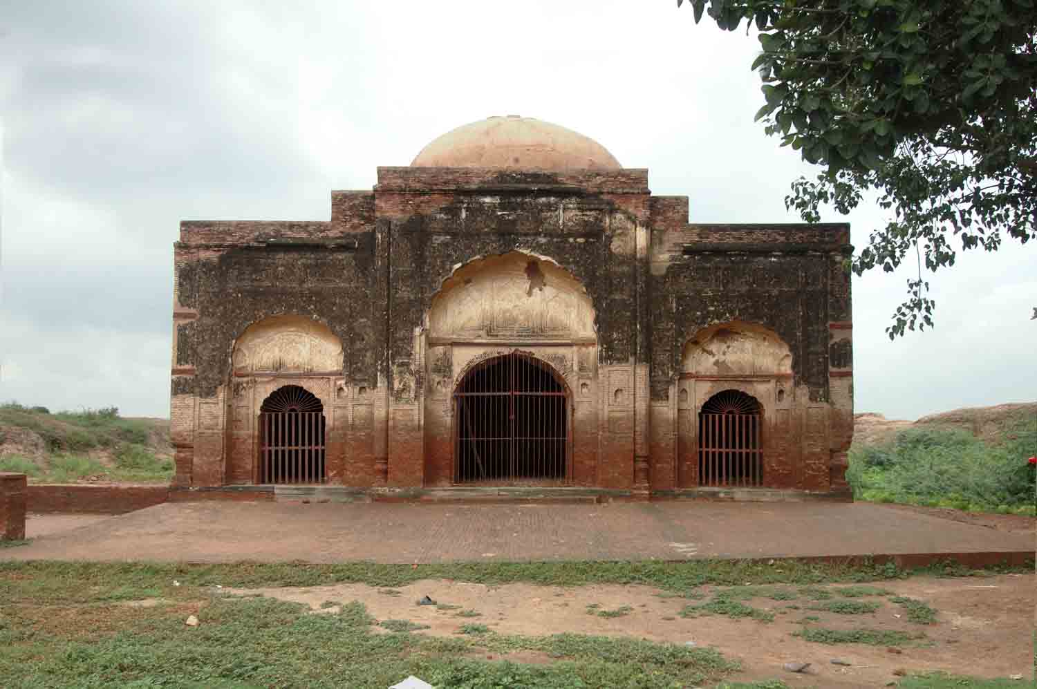 Nimatullah Collections-Virtual Museum of Images and Sounds
