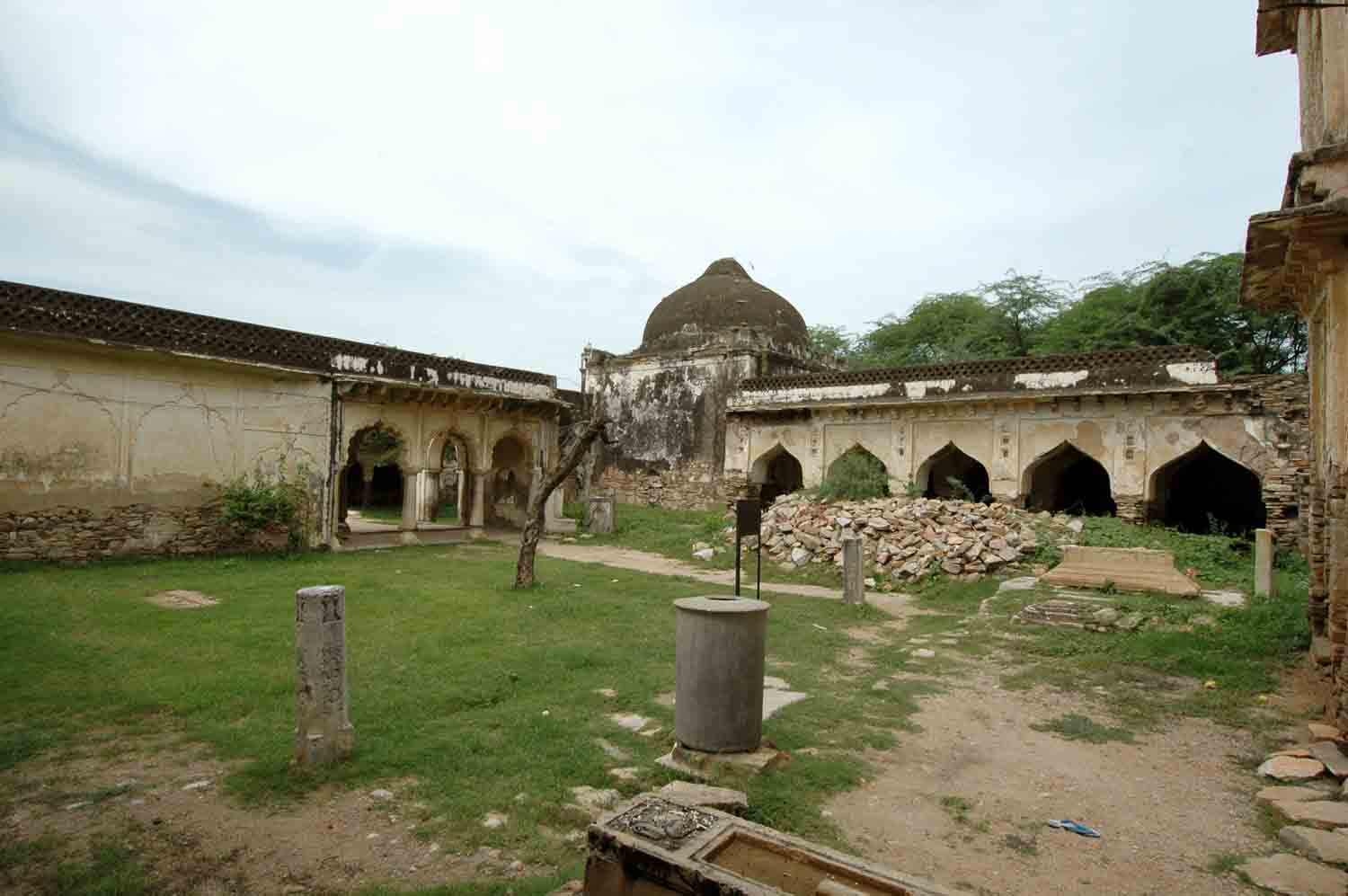 Mazar complex of Shah Wilayat, Narnaul